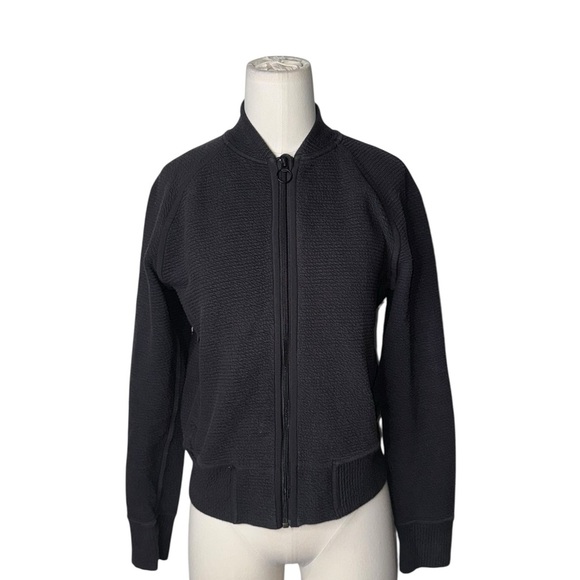 LULULEMON On Repeat Bomber jacket size 6 - Picture 2 of 9